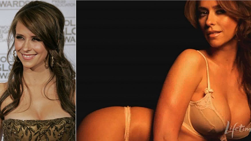 jennifer love hewitt 660 AP lifetime split.jpg
